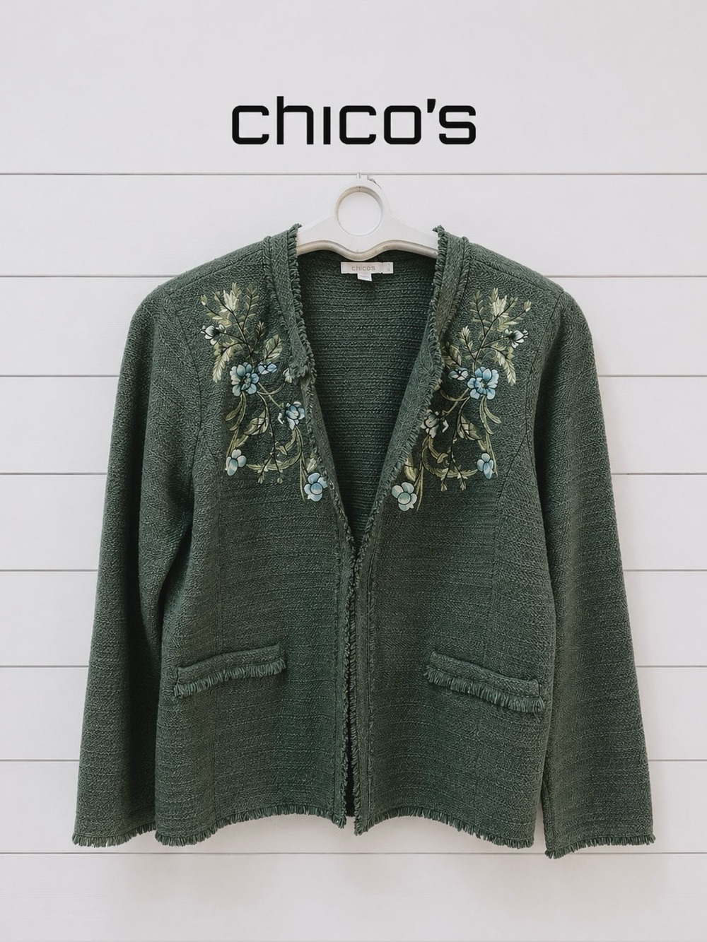 CHICO’S – GREEN EMBROIDERED KNIT JACKET – SIZE 3 (XL)